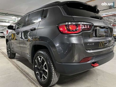 Jeep Compass 2020 - фото 9