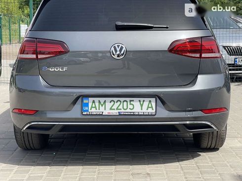 Volkswagen e-Golf 2020 - фото 25