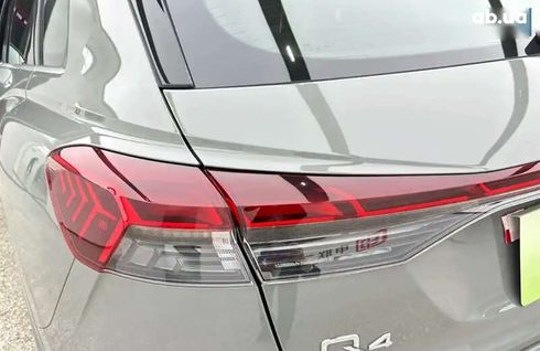 Audi Q4 e-tron 2023 - фото 9