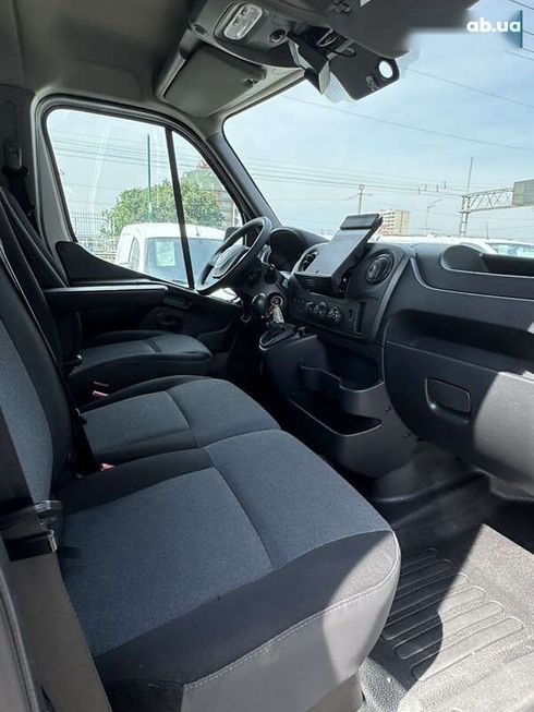 Renault Master 2019 - фото 26