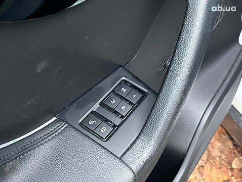 Jaguar F-Pace 2018 белый - фото 33