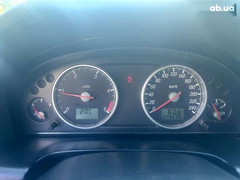 Ford Mondeo 2001 - фото 14