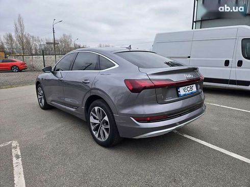 Audi E-Tron 2021 - фото 19