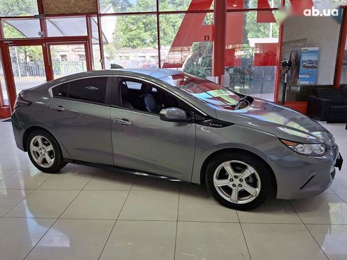 Chevrolet Volt 2016 - фото 11