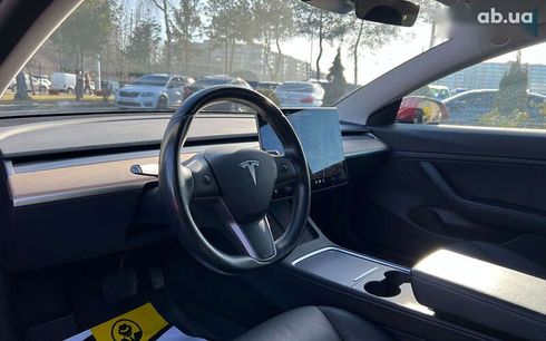 Tesla Model 3 2020 - фото 16