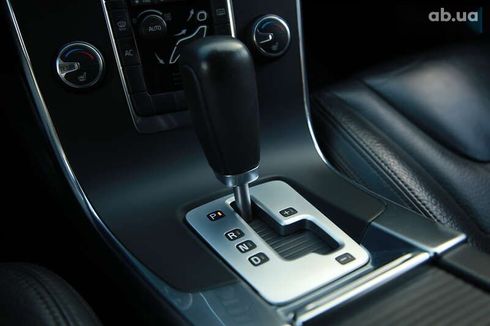 Volvo S60 2012 - фото 16