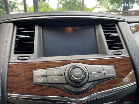 Nissan Patrol 2013 белый - фото 39