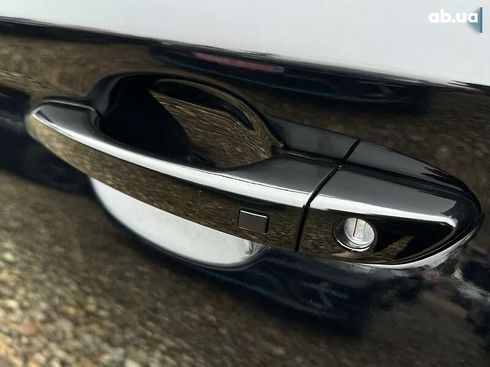 Hyundai Kona Electric 2021 - фото 17