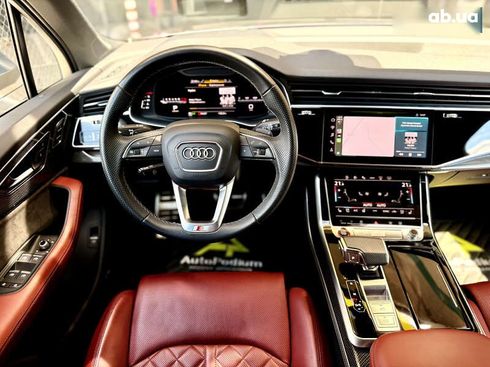 Audi SQ7 2021 - фото 25