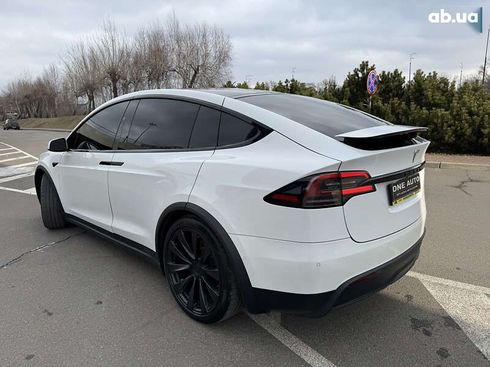 Tesla Model X 2022 - фото 10