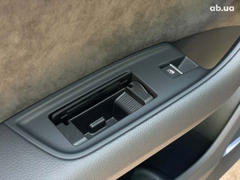 Audi Q8 2021 синий - фото 39