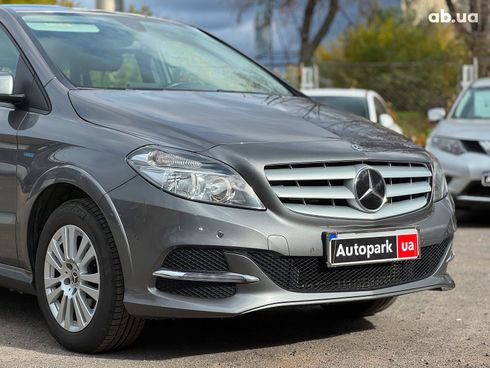 Mercedes-Benz B-Класс 2017 серый - фото 15