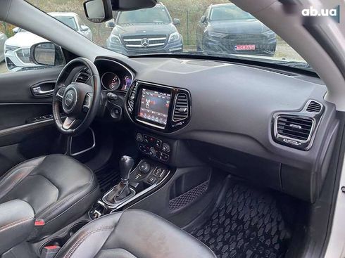 Jeep Compass 2018 - фото 9