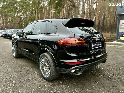 Porsche Cayenne 2016 - фото 5