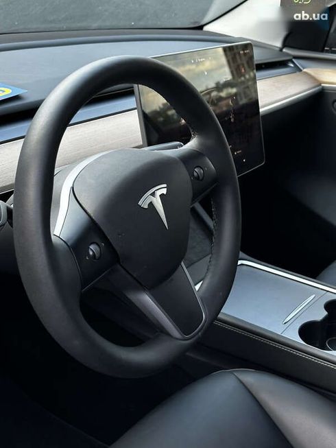 Tesla Model Y 2023 - фото 6