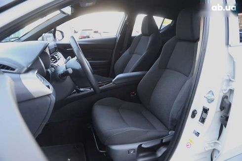 Toyota C-HR 2019 - фото 5
