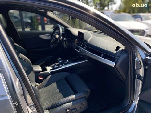 Audi A4 2016 - фото 24