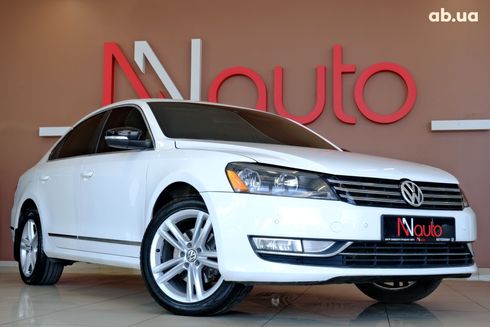 Volkswagen Passat 2014 белый - фото 4