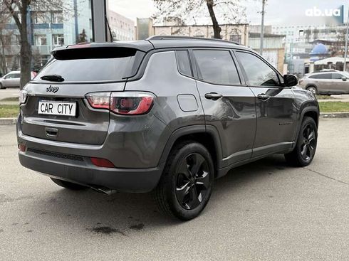 Jeep Compass 2020 - фото 7
