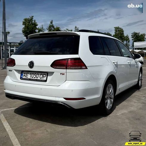 Volkswagen Golf 2017 - фото 3
