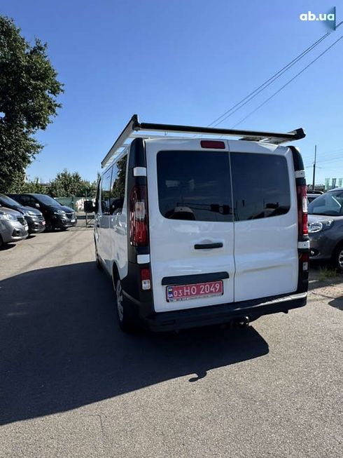 Renault Trafic 2018 - фото 7