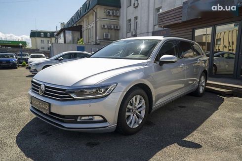 Volkswagen Passat 2018 - фото 3