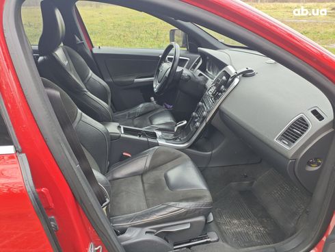 Volvo XC60 2013 красный - фото 13
