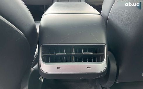 Tesla Model Y 2022 - фото 20