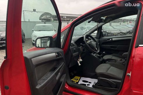 Opel Zafira 2011 - фото 16