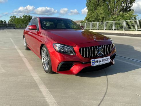 Mercedes-Benz E-Класс 2019 красный - фото 7