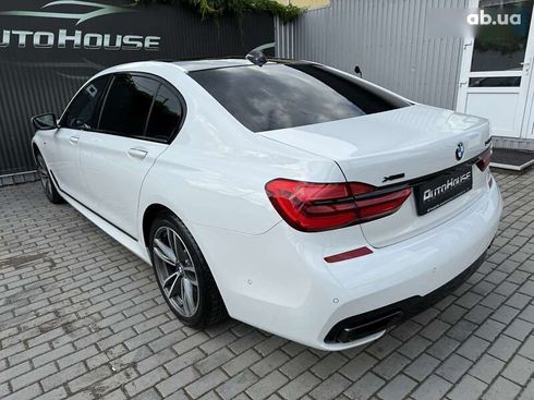 BMW 7 серия 2016 - фото 21