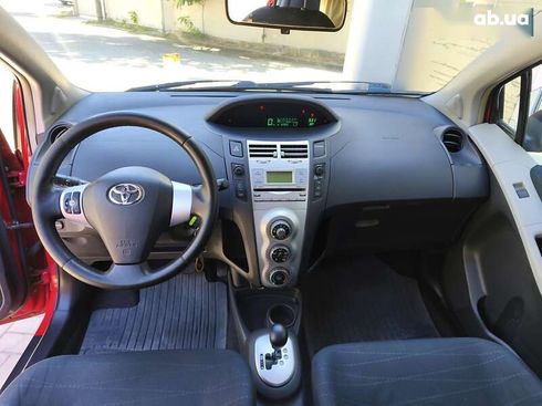Toyota Yaris 2008 - фото 11