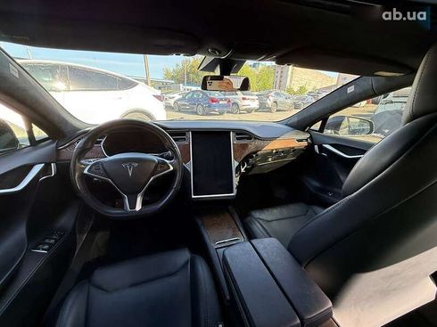 Tesla Model S 2017 - фото 8
