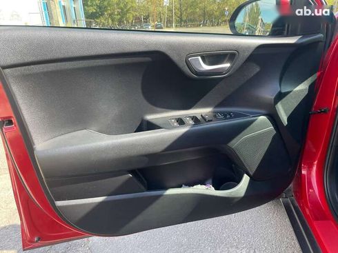 Kia Stonic 2020 - фото 29