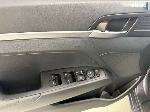Hyundai Avante 2019 - фото 16