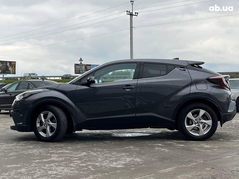Toyota C-HR 2017 серый - фото 4