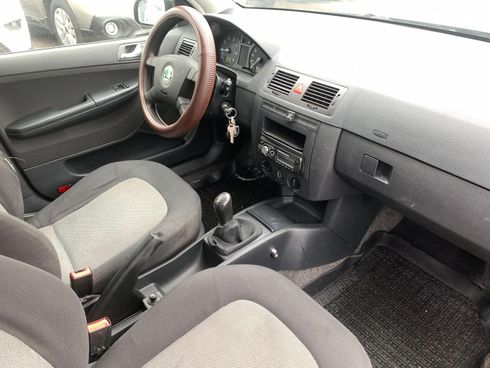 Skoda Fabia 2004 черный - фото 32