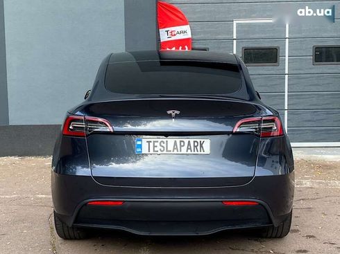 Tesla Model Y 2024 - фото 9