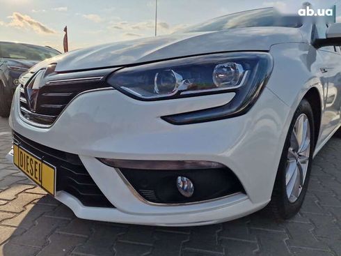Renault Megane 2017 - фото 2