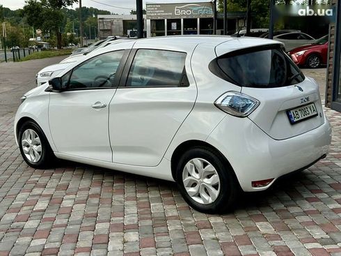 Renault Zoe 2014 - фото 6