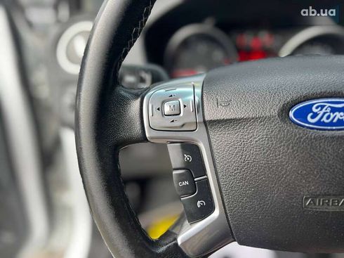 Ford Mondeo 2012 - фото 12