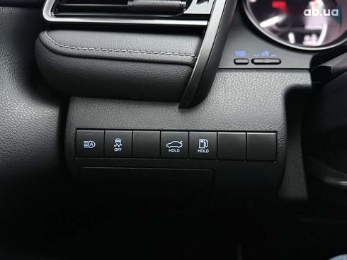 Toyota Camry 2023 - фото 26