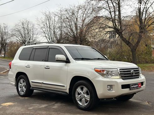 Toyota land cruiser 200 2013 белый - фото 20