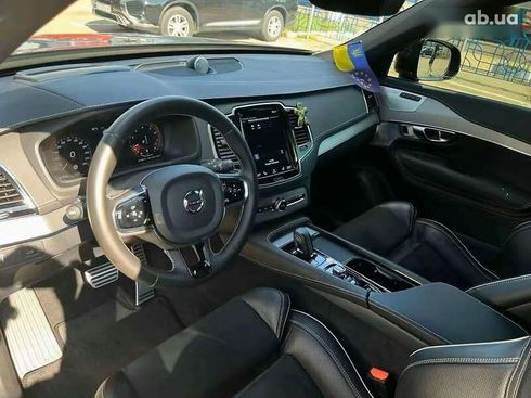 Volvo XC90 2020 - фото 15