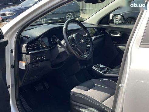 Kia Niro 2021 - фото 26