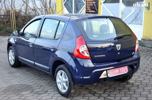 Dacia Sandero 2011 - фото 11