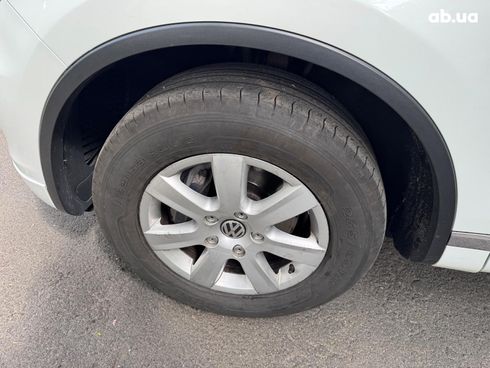 Volkswagen Touareg 2014 белый - фото 11