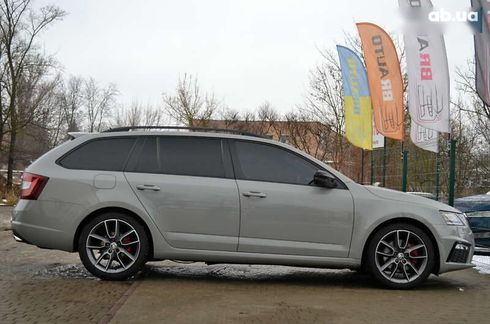 Skoda Octavia 2019 - фото 25