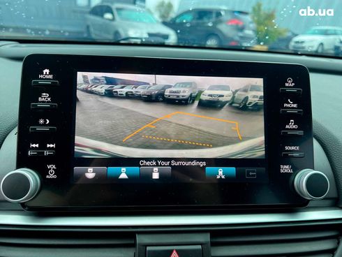 Honda Accord 2018 белый - фото 120