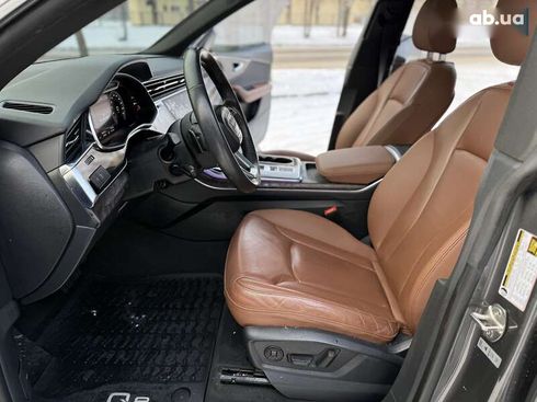 Audi Q8 2019 - фото 16